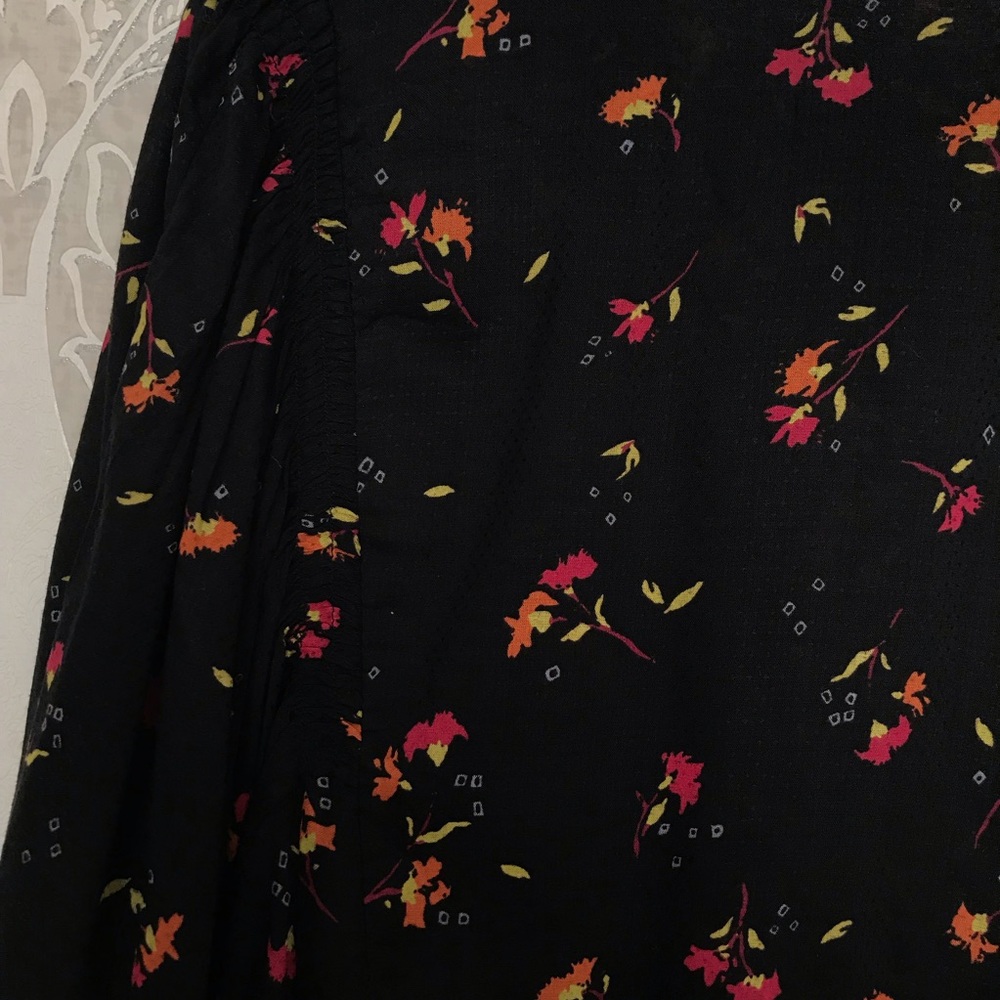 NWT Free People Embroidered Blouse Black - Picture 8 of 8